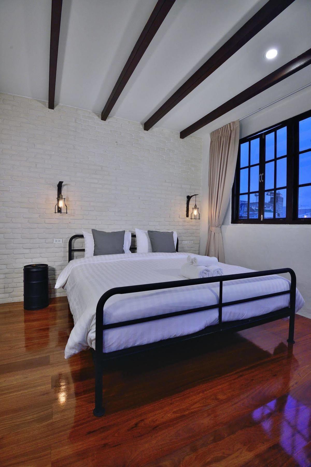 The Rommanee Classic Guesthouse Phuket Dış mekan fotoğraf